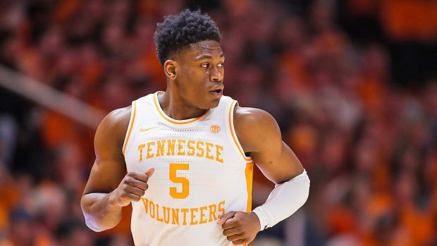 college-basketball-season-guide-tennessee-vols.jpg
